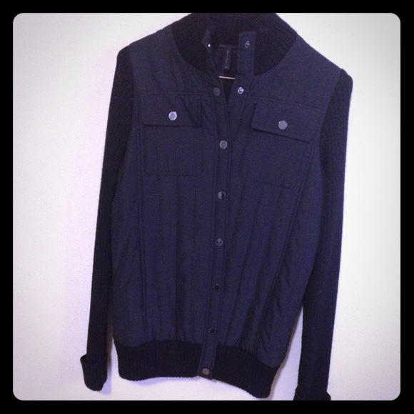 BCBGeneration Jackets & Blazers - BCBG puffy jacket like new!! Make an Offer